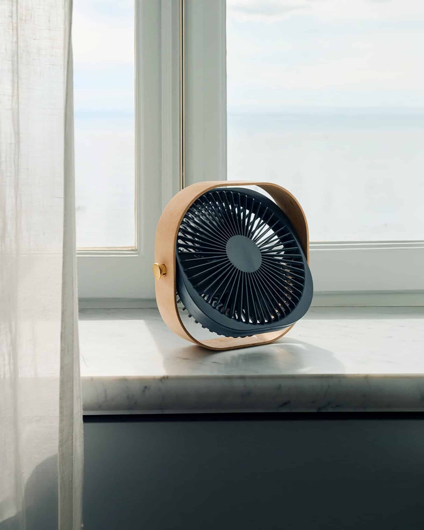 Ventilateur portable 360 ° bleu bois
