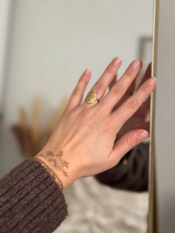 Tatouage éphémère demi tournesol